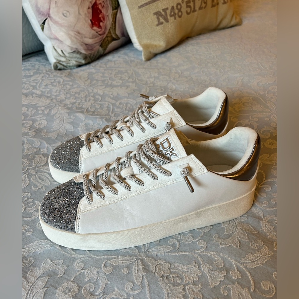 DKNY Glittery Silver and White Women's Sneakers